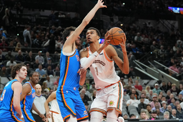 梅开二度破局！哈兰德淬炼蜕变为战术核心 曼城 3 球完胜利物浦，英超争冠天平倾斜