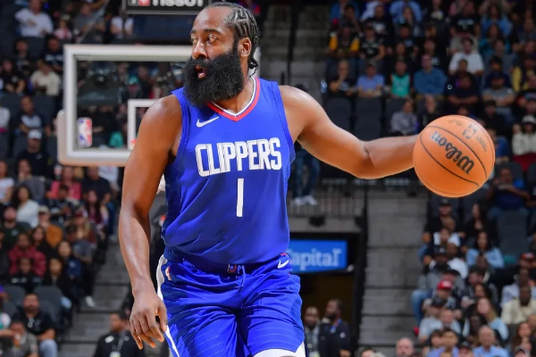 末节 19 分 + 三分三连炸！哈登 39 分钟鏖战轰 35+10+11 孤胆英雄空砍饮恨