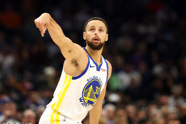 三方交易惊雷乍响！小波特驰援库里，湖人双援到位剑指争冠